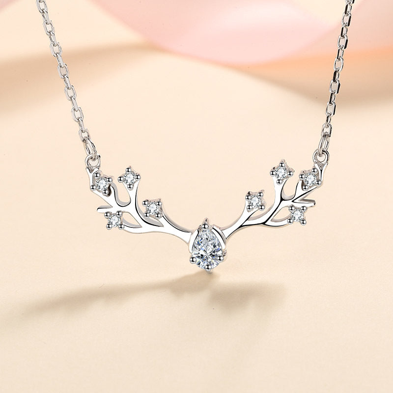 Moissanite Necklaces in 925 Sterling Silver 0.35ct