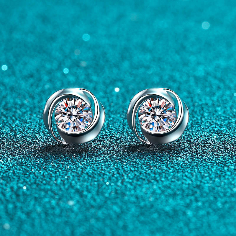 Round cut Moissanite Earrings in 925 Sterling Silver 0.6ct 1ct