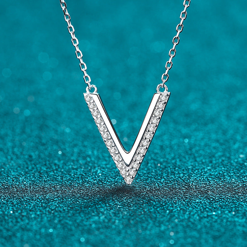 Moissanite Necklaces in 925 Sterling Silver 0.19ct