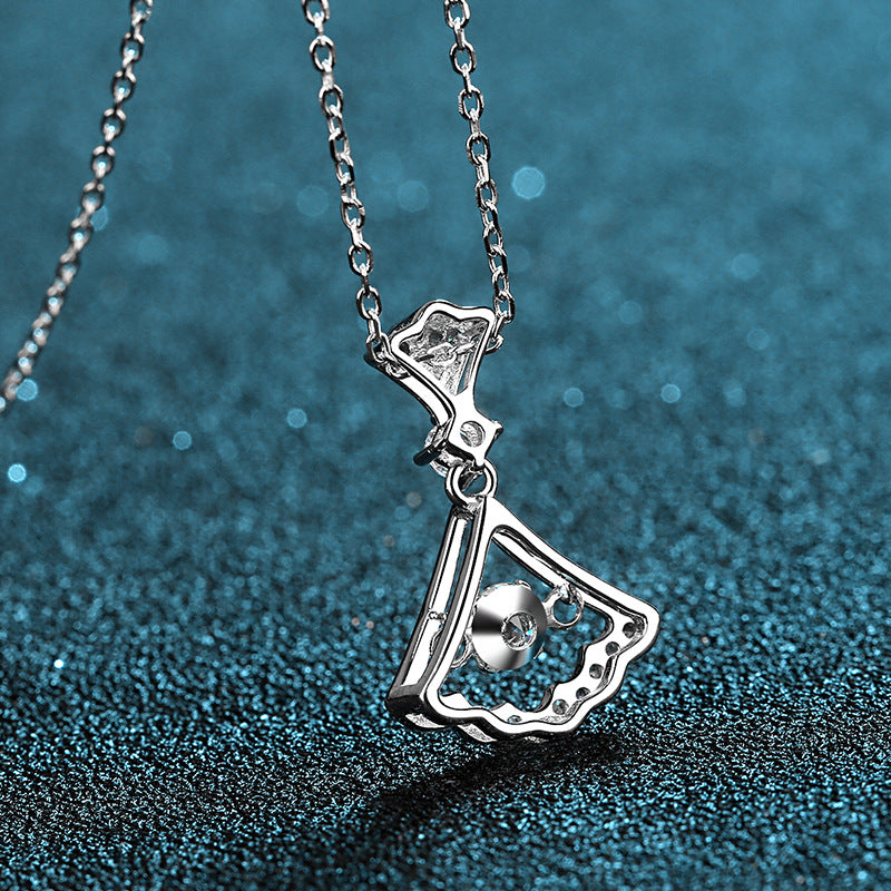 Moissanite Necklaces in 925 Sterling Silver 0.3ct