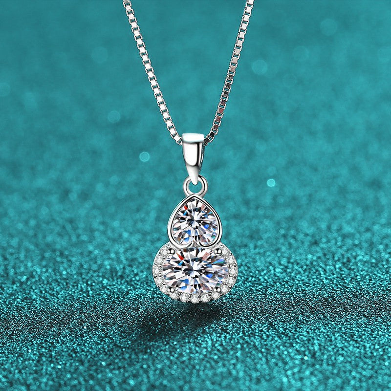 Moissanite Necklaces in 925 Sterling Silver 1.5ct