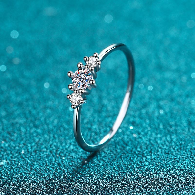Moissanite Ring in 925 Sterling Silver