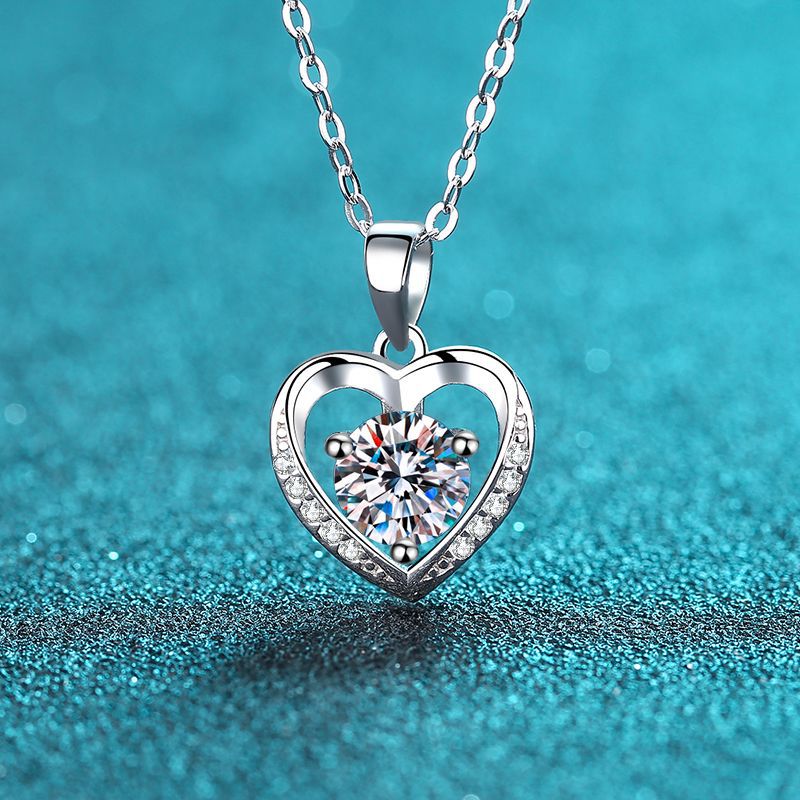 Moissanite Necklaces in 925 Sterling Silver 1ct 2ct