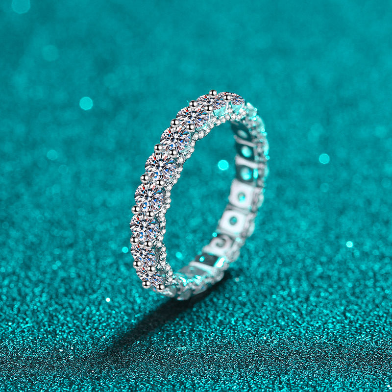 Moissanite Ring in 925 Sterling Silver