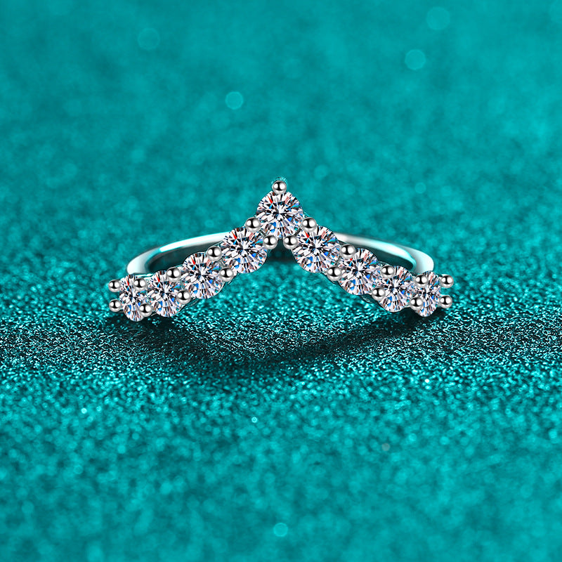 Moissanite Ring in 925 Sterling Silver