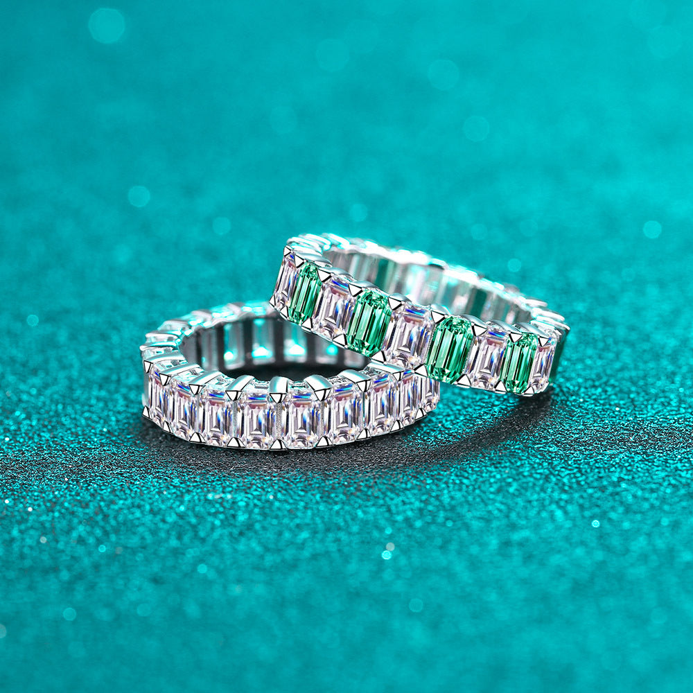 Moissanite Ring in 925 Sterling Silver