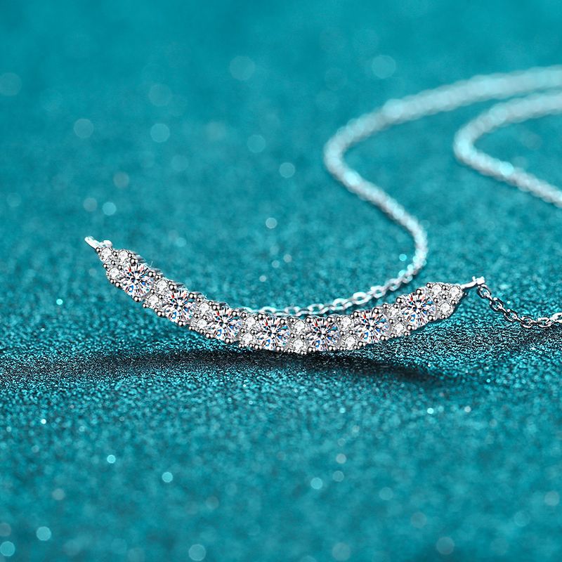 Moissanite Necklaces in 925 Sterling Silver 0.7ct