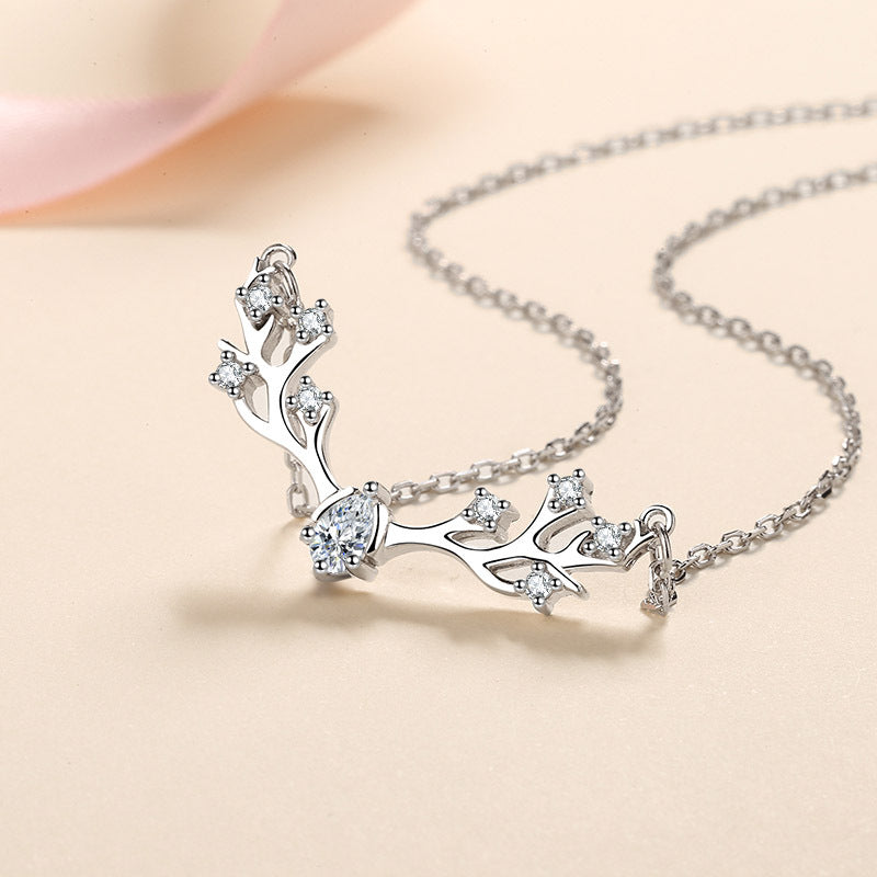 Moissanite Necklaces in 925 Sterling Silver 0.35ct