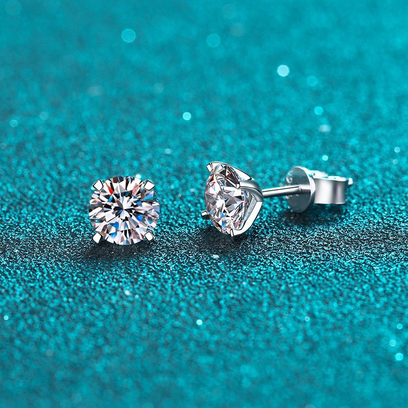 Round cut Moissanite Earrings in 925 Sterling Silver 0.4ct 0.6ct 1ct 1.6ct 2ct 4ct