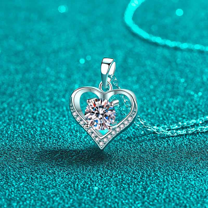 Moissanite Necklaces in 925 Sterling Silver 1ct
