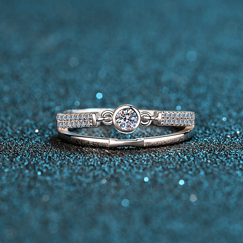Moissanite Ring in 925 Sterling Silver