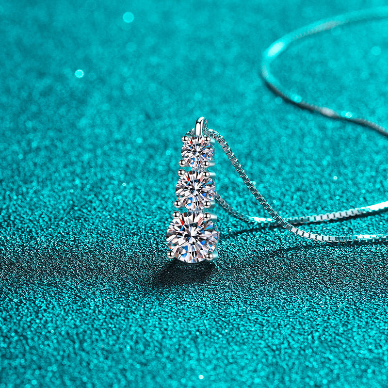 Moissanite Necklaces in 925 Sterling Silver 1.8ct