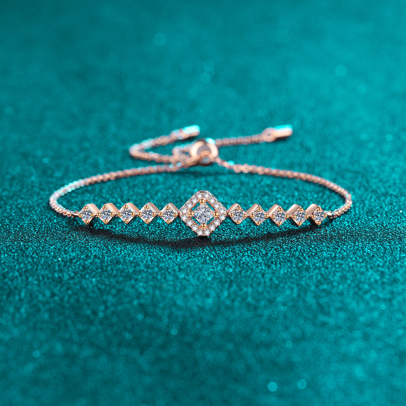 Moissanite Bracelets in 925 Sterling Silver 0.7ct 25cm