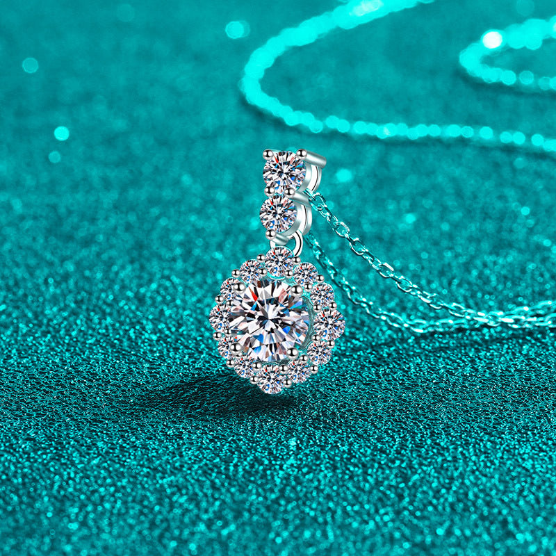 Moissanite Necklaces in 925 Sterling Silver 1ct