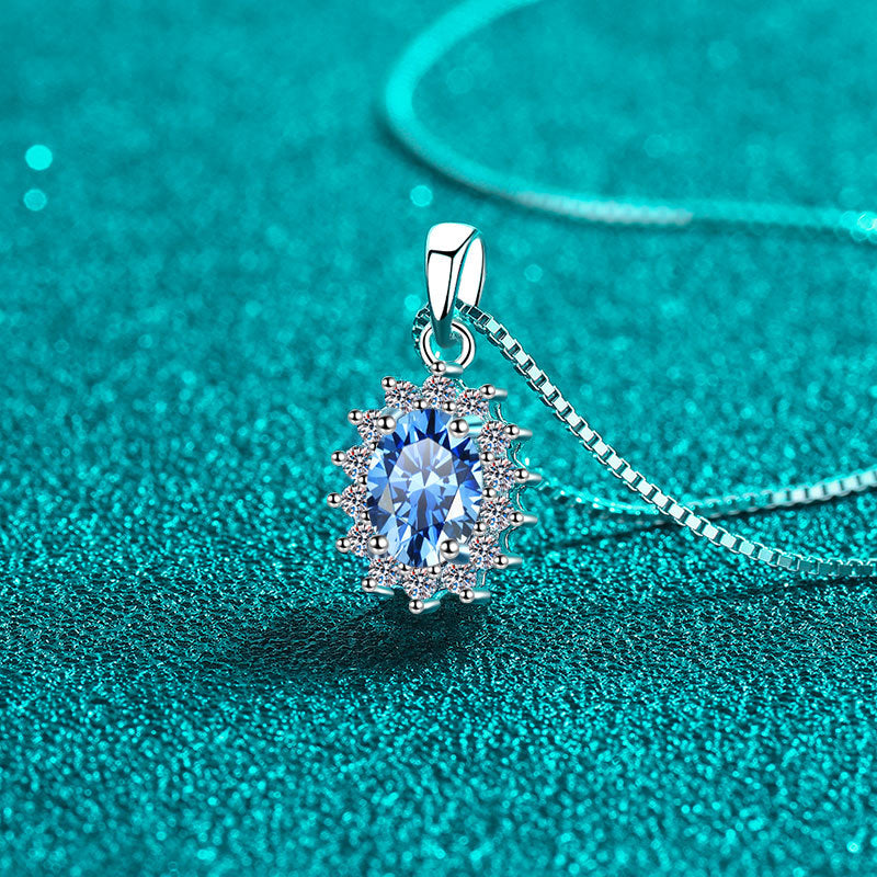 Moissanite Necklaces in 925 Sterling Silver 1ct