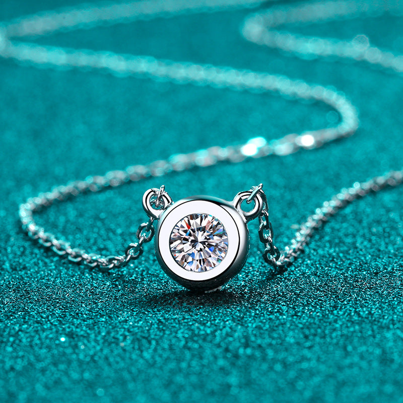 Moissanite Necklaces in 925 Sterling Silver 0.5ct 1ct