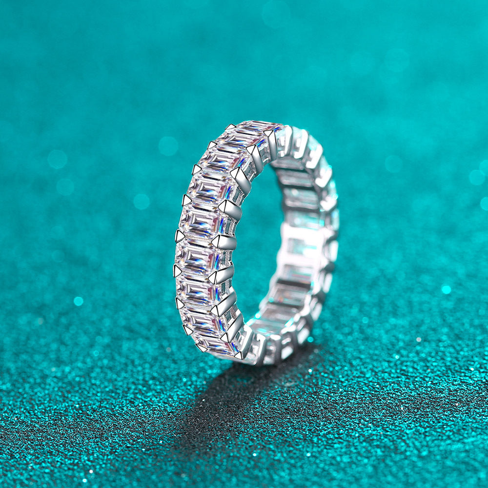 Moissanite Ring in 925 Sterling Silver