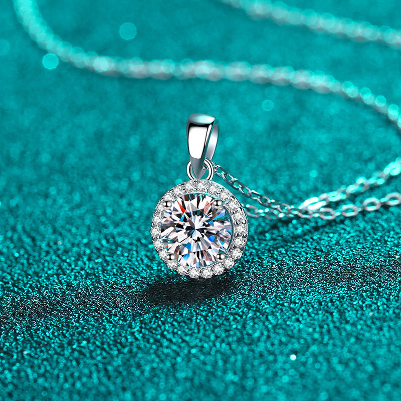 Moissanite Necklaces in 925 Sterling Silver 1ct