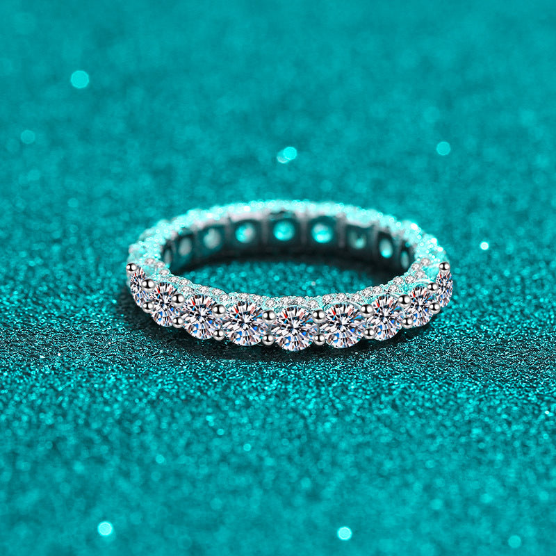 Moissanite Ring in 925 Sterling Silver