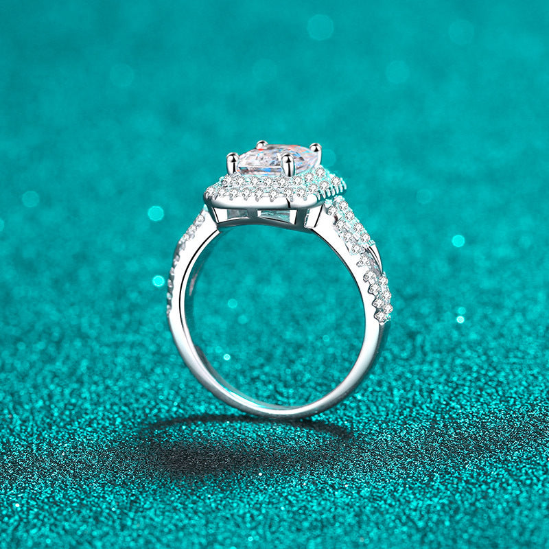 Emeralds cut Radiant cut Moissanite Ring in 925 Sterling Silver 2ct