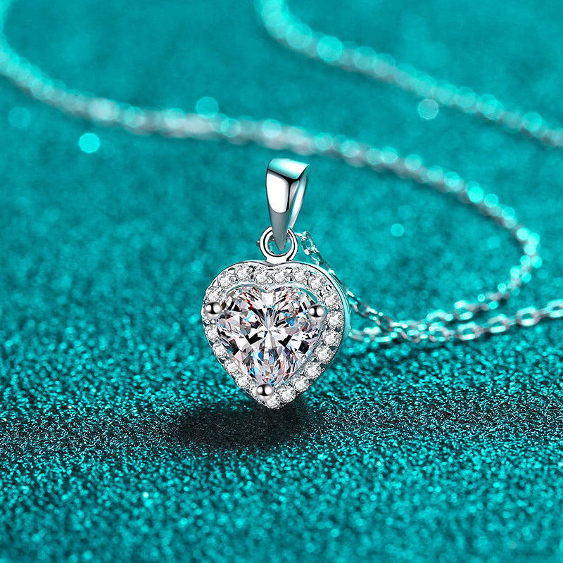 Moissanite Necklaces in 925 Sterling Silver 1ct