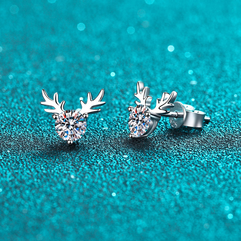 Round cut Moissanite Earrings in 925 Sterling Silver 1ct