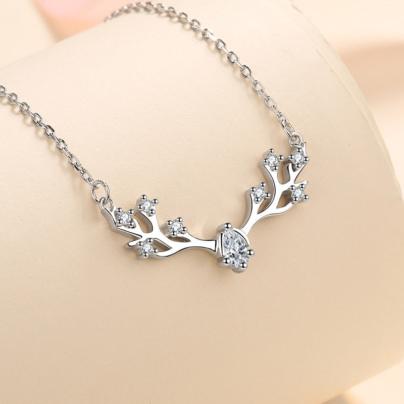 Moissanite Necklaces in 925 Sterling Silver 0.35ct