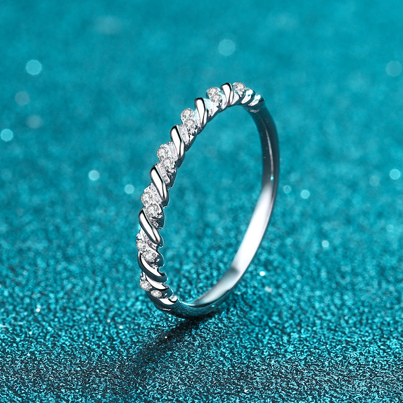 Moissanite Ring in 925 Sterling Silver