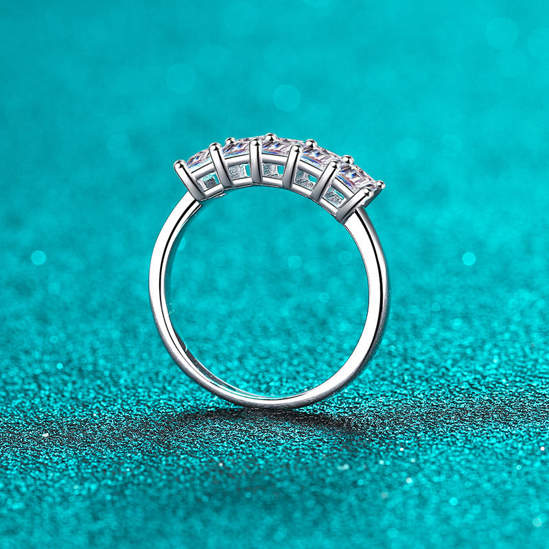Moissanite Ring in 925 Sterling Silver