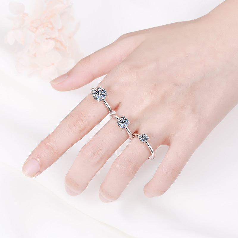 Round cut Moissanite Ring in 925 Sterling Silver 0.5ct 1ct 2ct