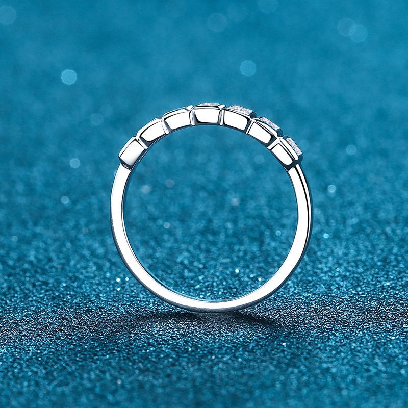 Moissanite Ring in 925 Sterling Silver