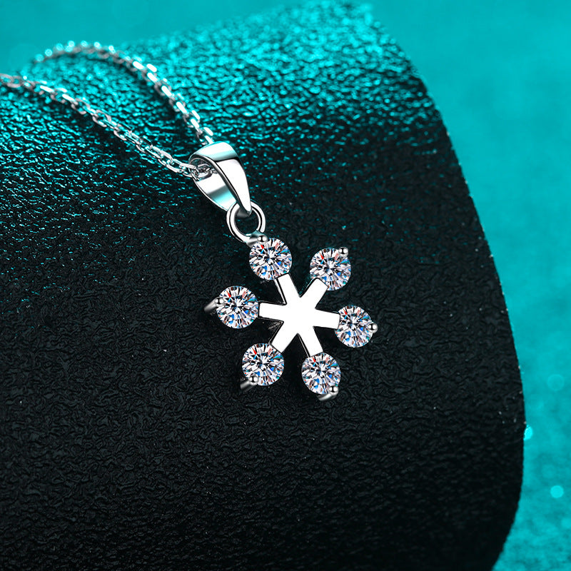 Moissanite Necklaces in 925 Sterling Silver 0.6ct