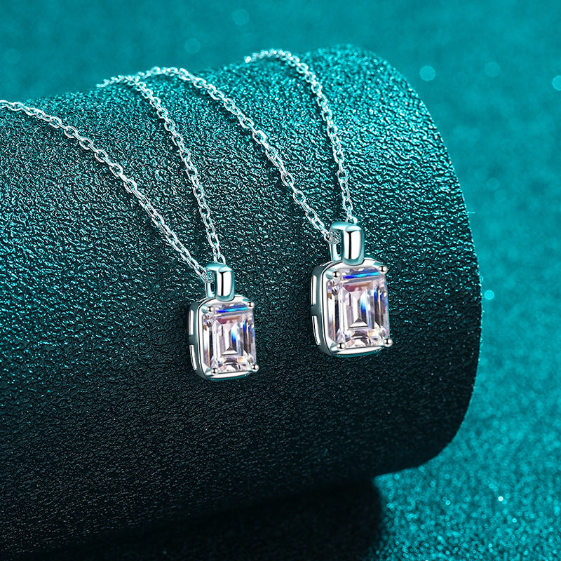 Moissanite Necklaces in 925 Sterling Silver 1ct 2ct