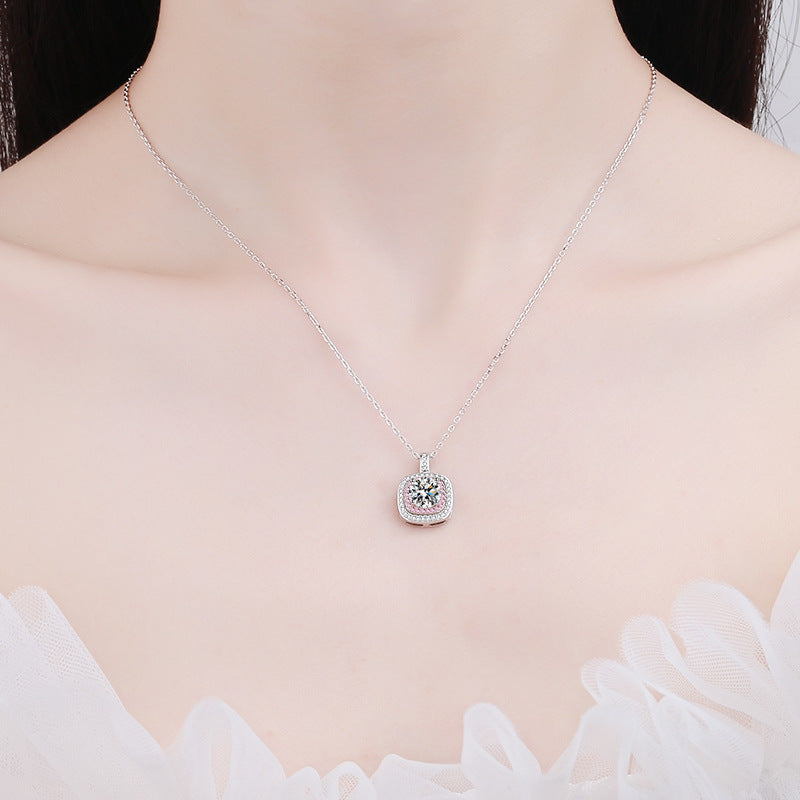 Moissanite Necklaces in 925 Sterling Silver 1ct