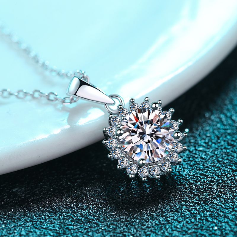 Moissanite Necklaces in 925 Sterling Silver 0.5ct 1ct 2ct 3ct 5ct