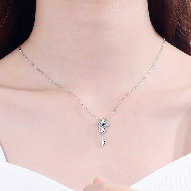 Moissanite Necklaces in 925 Sterling Silver 0.3ct