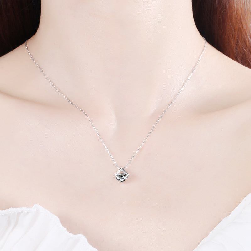 Moissanite Necklaces in 925 Sterling Silver 0.5ct 1ct