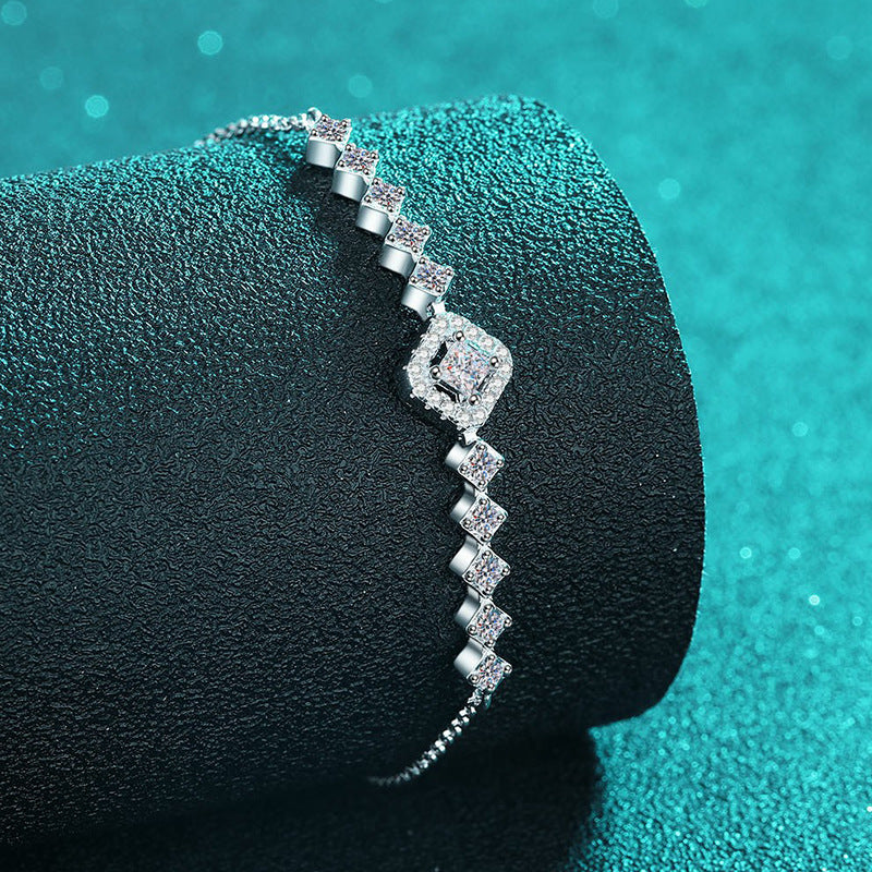 Moissanite Bracelets in 925 Sterling Silver 0.7ct 25cm