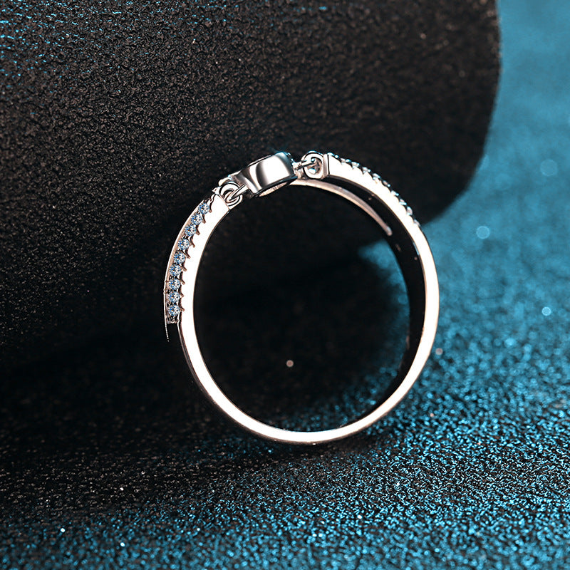 Moissanite Ring in 925 Sterling Silver