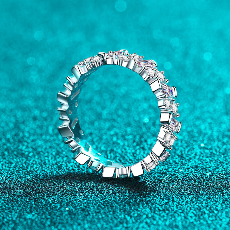 Moissanite Ring in 925 Sterling Silver