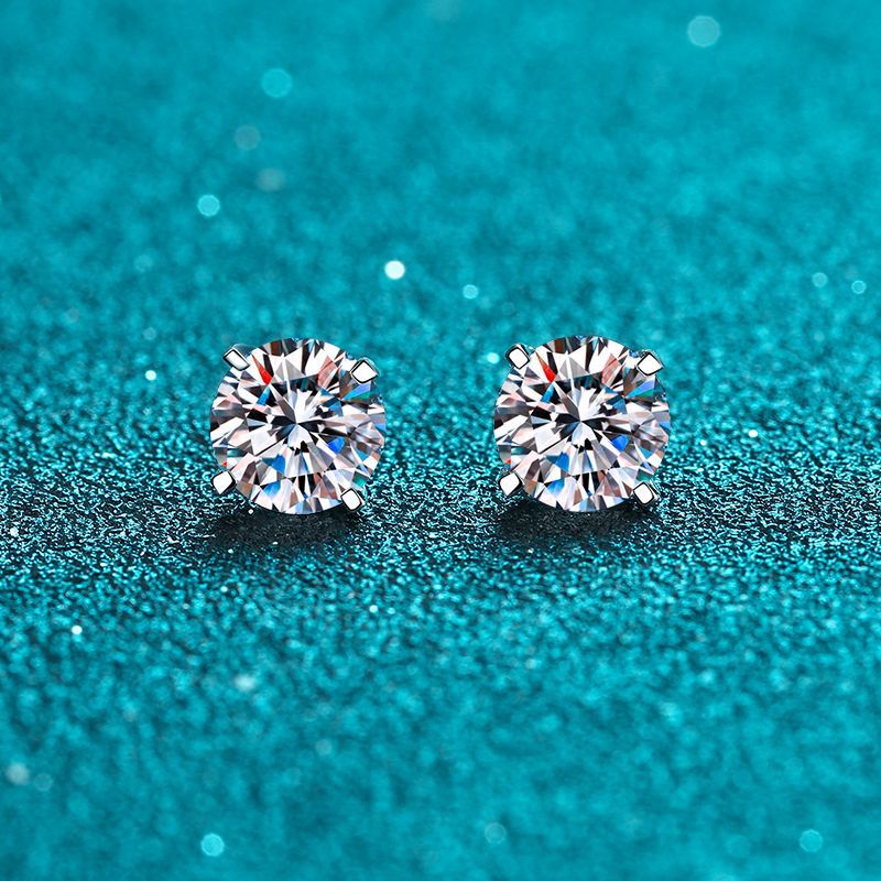 Round cut Moissanite Earrings in 925 Sterling Silver 0.4ct 0.6ct 1ct 1.6ct 2ct 4ct