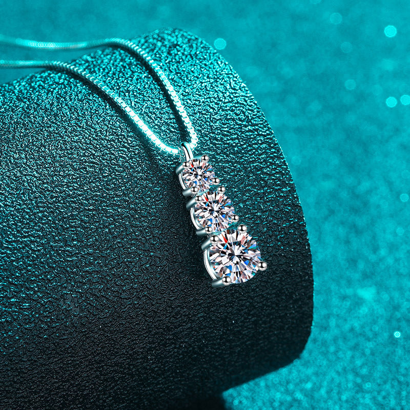 Moissanite Necklaces in 925 Sterling Silver 1.8ct