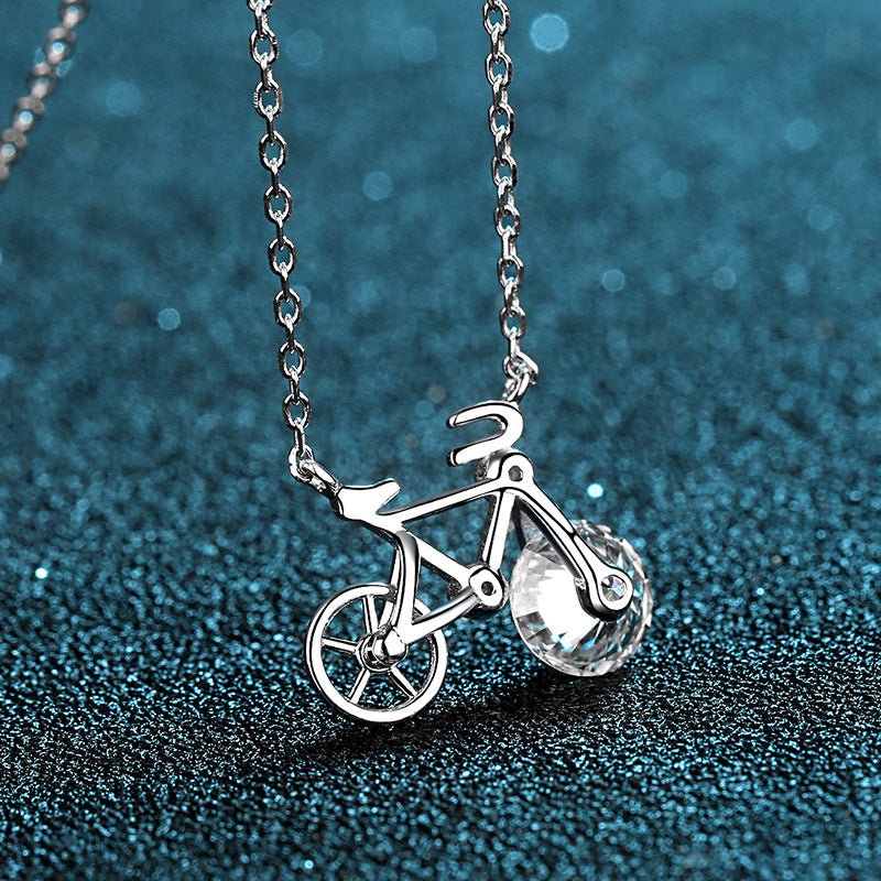 Moissanite Necklaces in 925 Sterling Silver 1ct