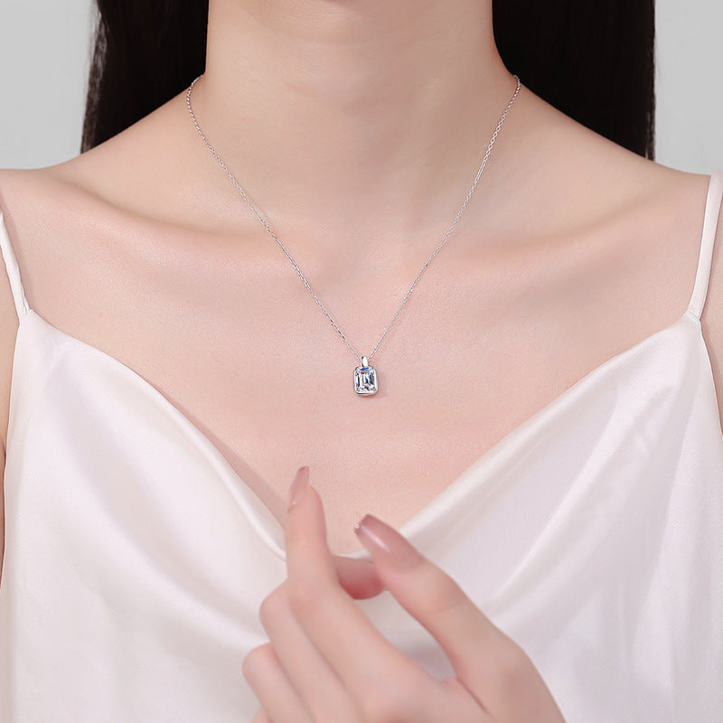 Moissanite Necklaces in 925 Sterling Silver 1ct 2ct