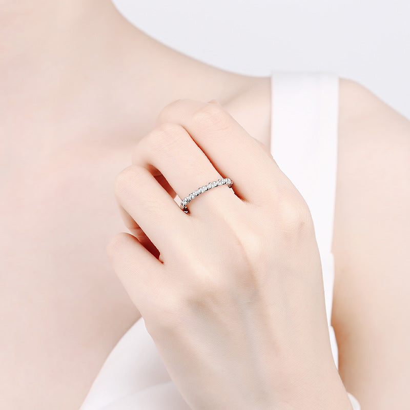 Moissanite Ring in 925 Sterling Silver