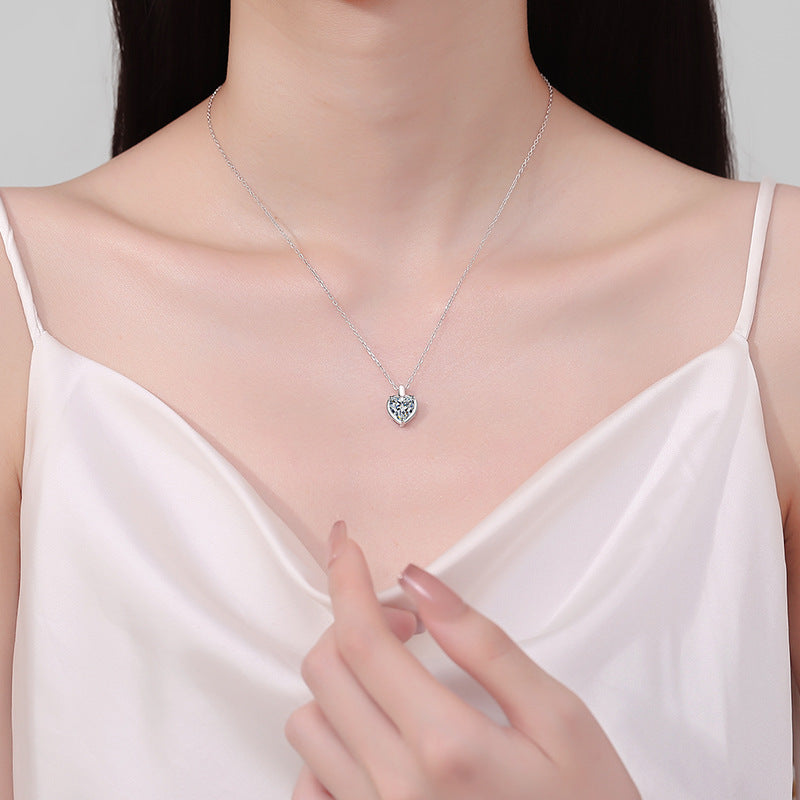 Moissanite Necklaces in 925 Sterling Silver 1ct 2ct