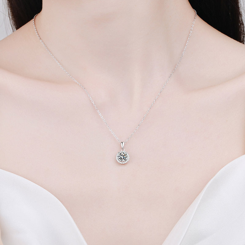 Moissanite Necklaces in 925 Sterling Silver 1ct