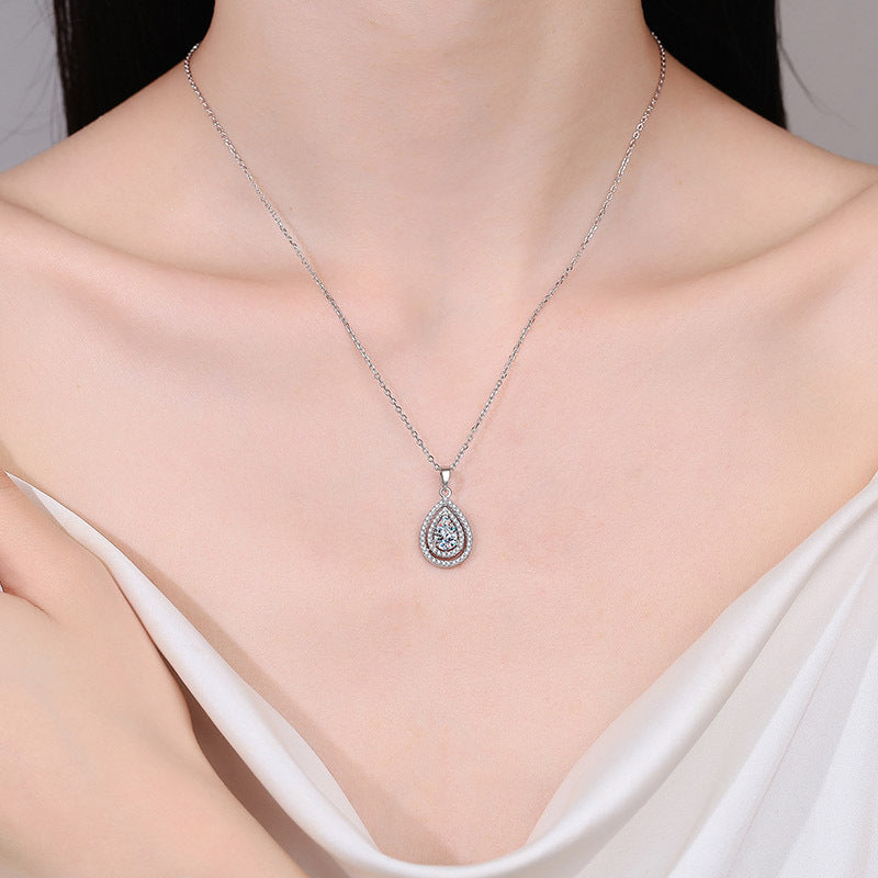 Moissanite Necklaces in 925 Sterling Silver 1ct