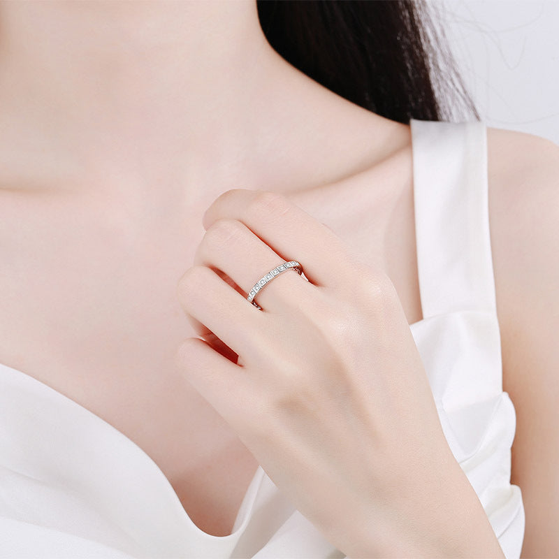 Moissanite Ring in 925 Sterling Silver