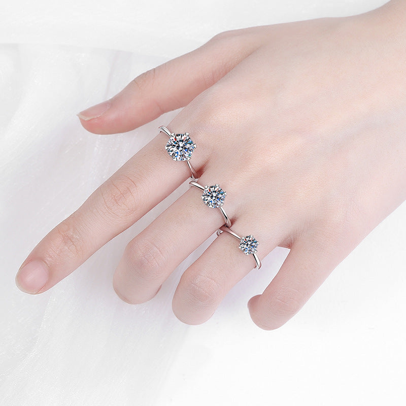 Round cut Moissanite Ring in 925 Sterling Silver 0.5ct 1ct 2ct